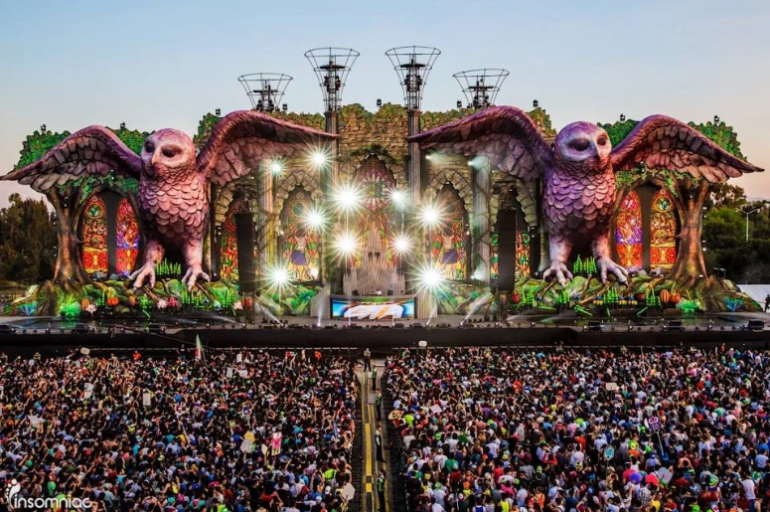 Night Owl el símbolo que observa a EDC desde la noche