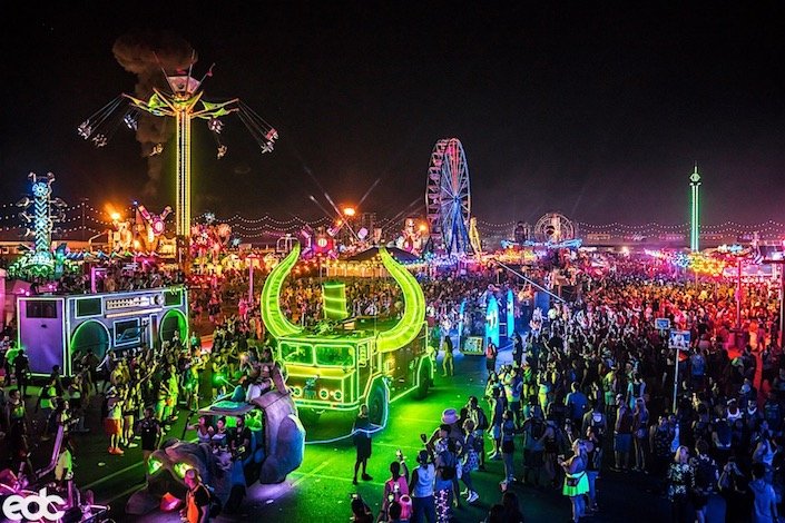 EDC lleva su aniversario al Strip de Las Vegas