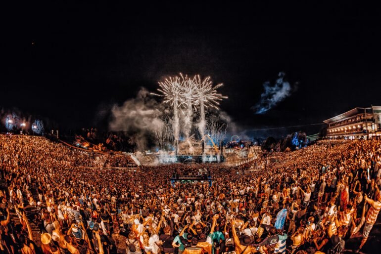 Cuánto cuesta ir a Tomorrowland desde El Salvador